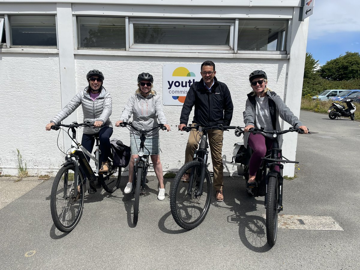 Youth Commission (@youthcommgsyald) on Twitter photo Today is #BetterJourneyDay <a href="/ProjectJourneys/">Better Journeys Project</a> and the YC team are making the most of their bikes 🙌🏻 how did you get around today? Today is #BetterJourneyDay <a href="/ProjectJourneys/">Better Journeys Project</a> and the YC team are making the most of their bikes 🙌🏻 how did you get around today?