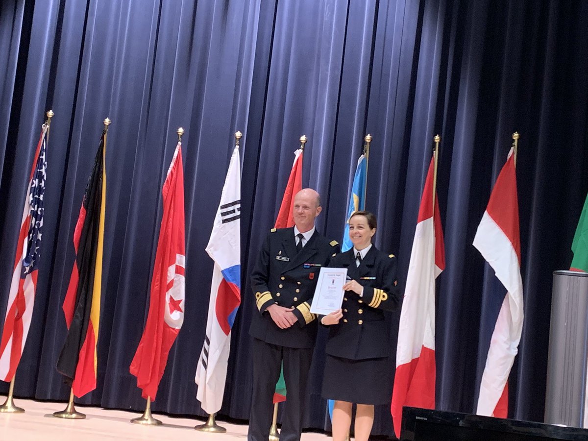 SchotteGuy's tweet photo. Graduation ceremony of the Belgian Advanced Staf Course and Higher Military Administration Course. BZ Jan, Henk, Laurence &amp; Michael. 10 months, 12 nationalities of 4 continents. That’s the strength to provide military readiness https://t.co/DcJXaboYdc
