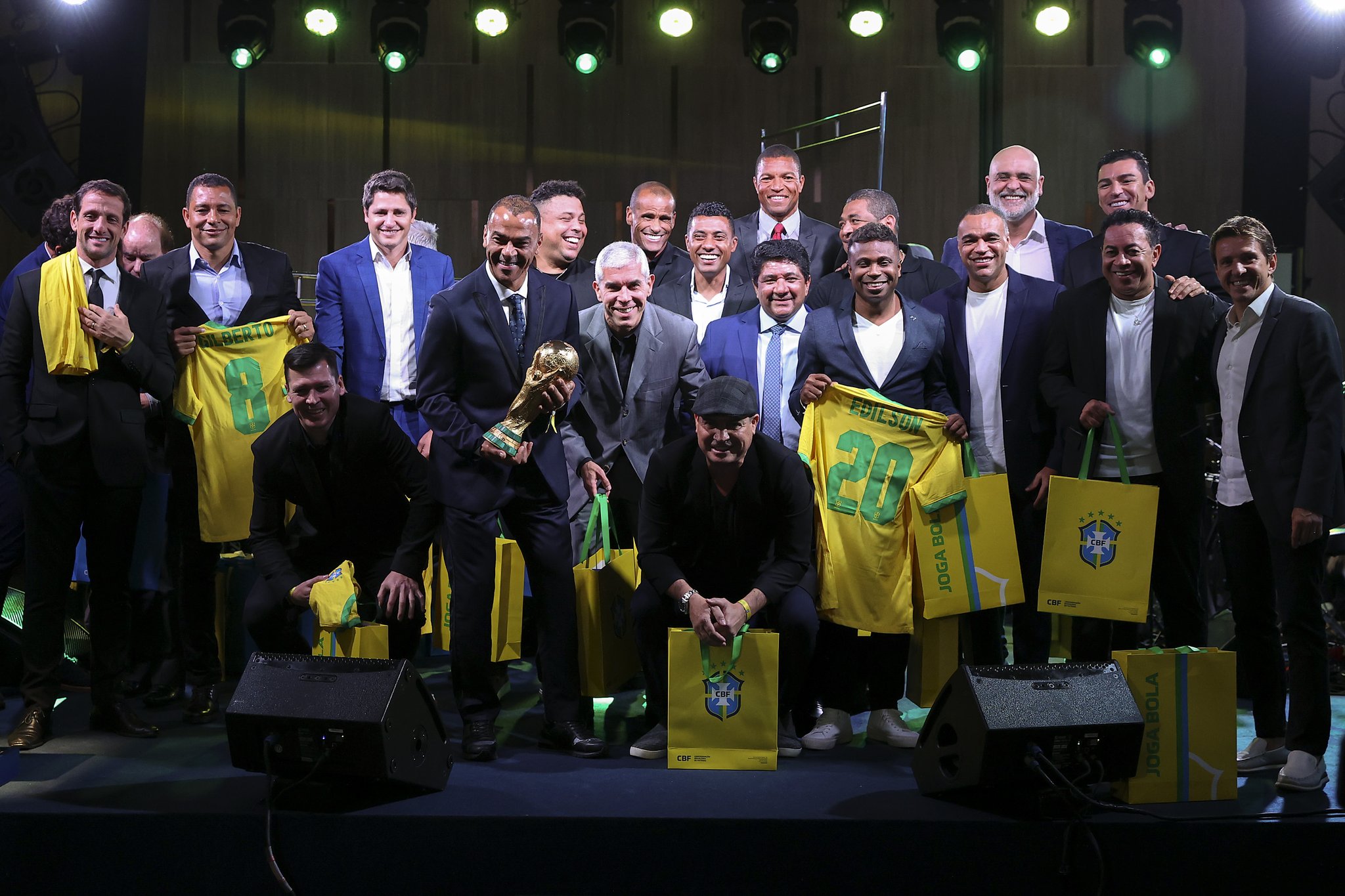 uefa-champions-league-on-twitter-brazil-2002-squad-reunited-ucl