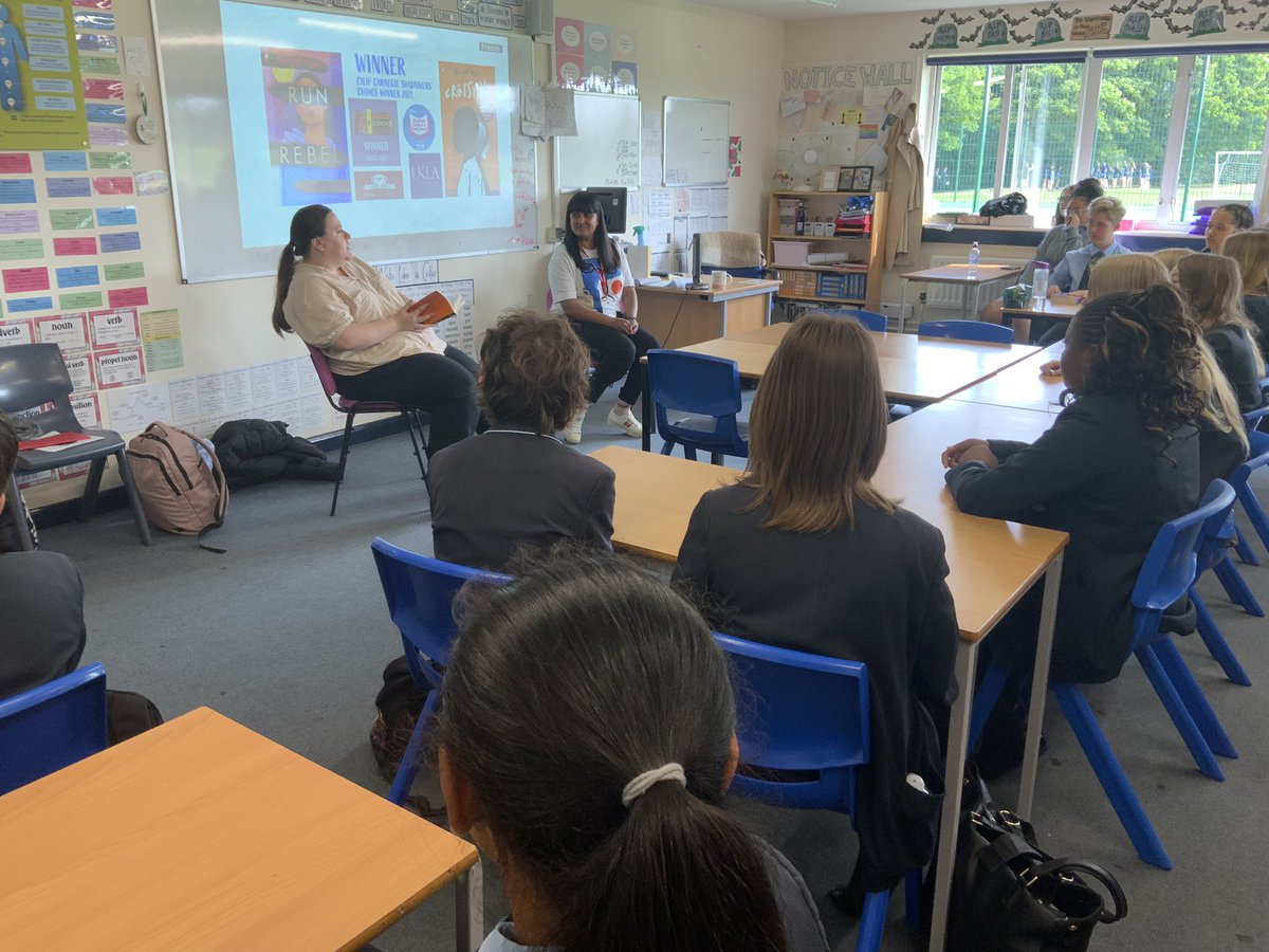 Our book club students have been treated this morning to an intimate book club with @ManjeetMann where we discussed ‘Run Rebel’, ‘The Crossing’, and everything that comes with writing empowering yet complex YA verse novels. #cdownlitfest