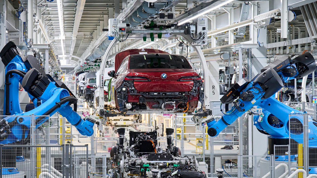 Rolling off the production line towards an electric future. Production has  officially started for the BMW i7 at our Plant Dingolfing  #BMWGroup  #BMWi #THEi7 #emobility