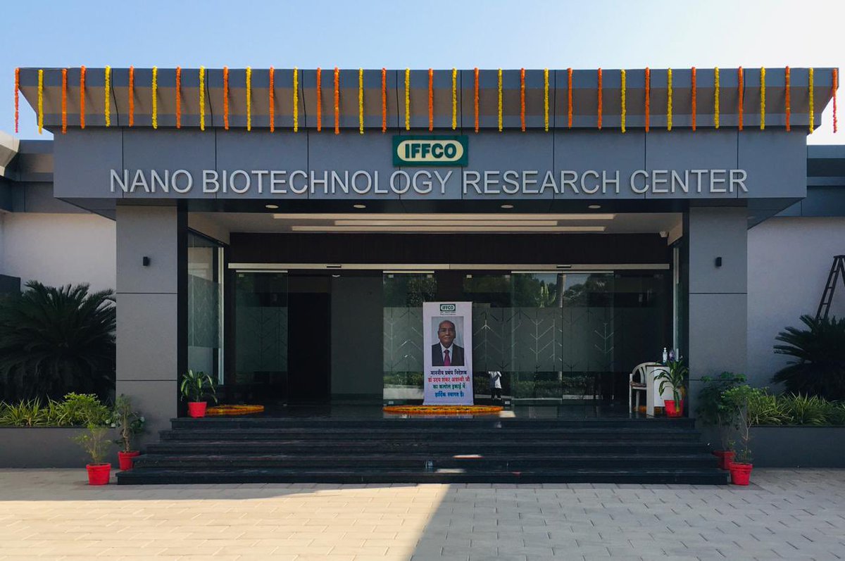 drusawasthi's tweet photo. A historic moment of proud for India and #IFFCO that IFFCO have received the patent on its revolutionary Nanotechnology based fertilisers #IFFCONanoUrea and #IFFCONanoDAP. Making #AatmanirbharBharat #AatmanirbharKrishi. @PMOIndia @narendramodi @AmitShah @mansukhmandviya @nstomar https://t.co/zyqYAIxCFz