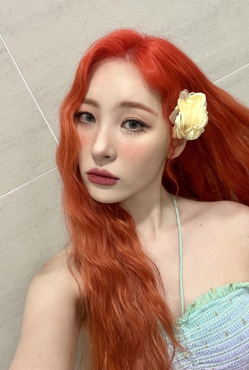 official_sunmi_'s tweet photo. [#MIYAPIC📸]

220701 KBS2 #뮤직뱅크

선미가 왔다 ! 여름이 왔어 ! 
뮤직뱅크에도 여름을 불러온 선미🤟
미야네와 함께한 뮤직뱅크도 난 좋아요🧡

#선미 #SUNMI
#열이올라요 #HeartBurn https://t.co/4RB11ovFRn
