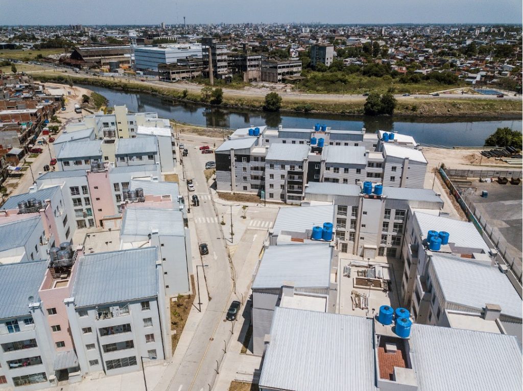 Read 'Deserving the city': Sara’s housing story

By 2021/22 MSc Urban Development Planning student Catalina Marino

📖: tinyurl.com/2p9xcuxp

@catalitix retells Sara's story of encounters with Buenos Aires’ housing policy.