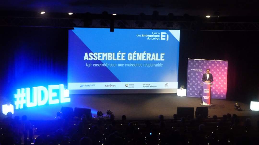 spl_ovle's tweet photo. Hier, jeudi 30 juin, s’est tenue au Centre de Conférences, l’Assemblée Générale Statutaire de l’Union des Entreprises du Loiret (UDEL) et une Conférence animée par Philippe Dessertine.
#ovle #centredeconferences
+d'infos sur nos événements https://t.co/ppjKlLuU2r https://t.co/RNJAU7zu1v