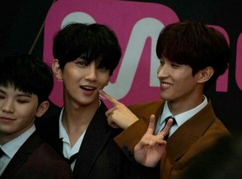 random seoksoo (@randomseoksoo) on Twitter photo 