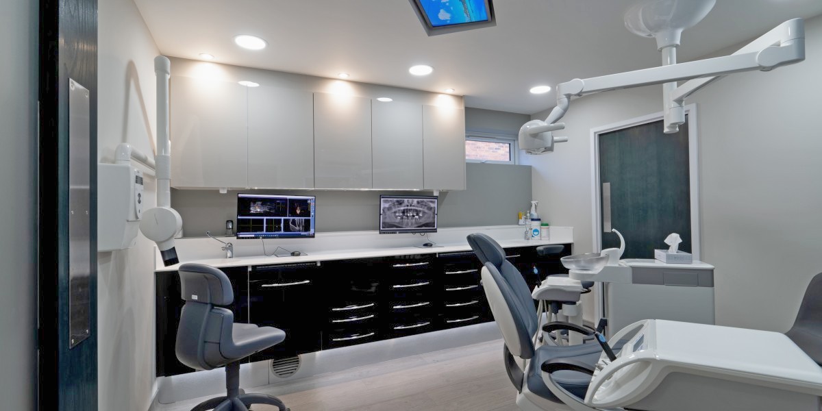 blueprintdental's tweet photo. Looking to source new dental equipment, but don't know where to begin?
Start here with our top tips blog on how to acquire the best equipment for you and your patients - all in budget!
Read here: https://t.co/80h44lhgCH
#mostrecommended #dentalchairs #dentalimaging https://t.co/9U8eZCau31