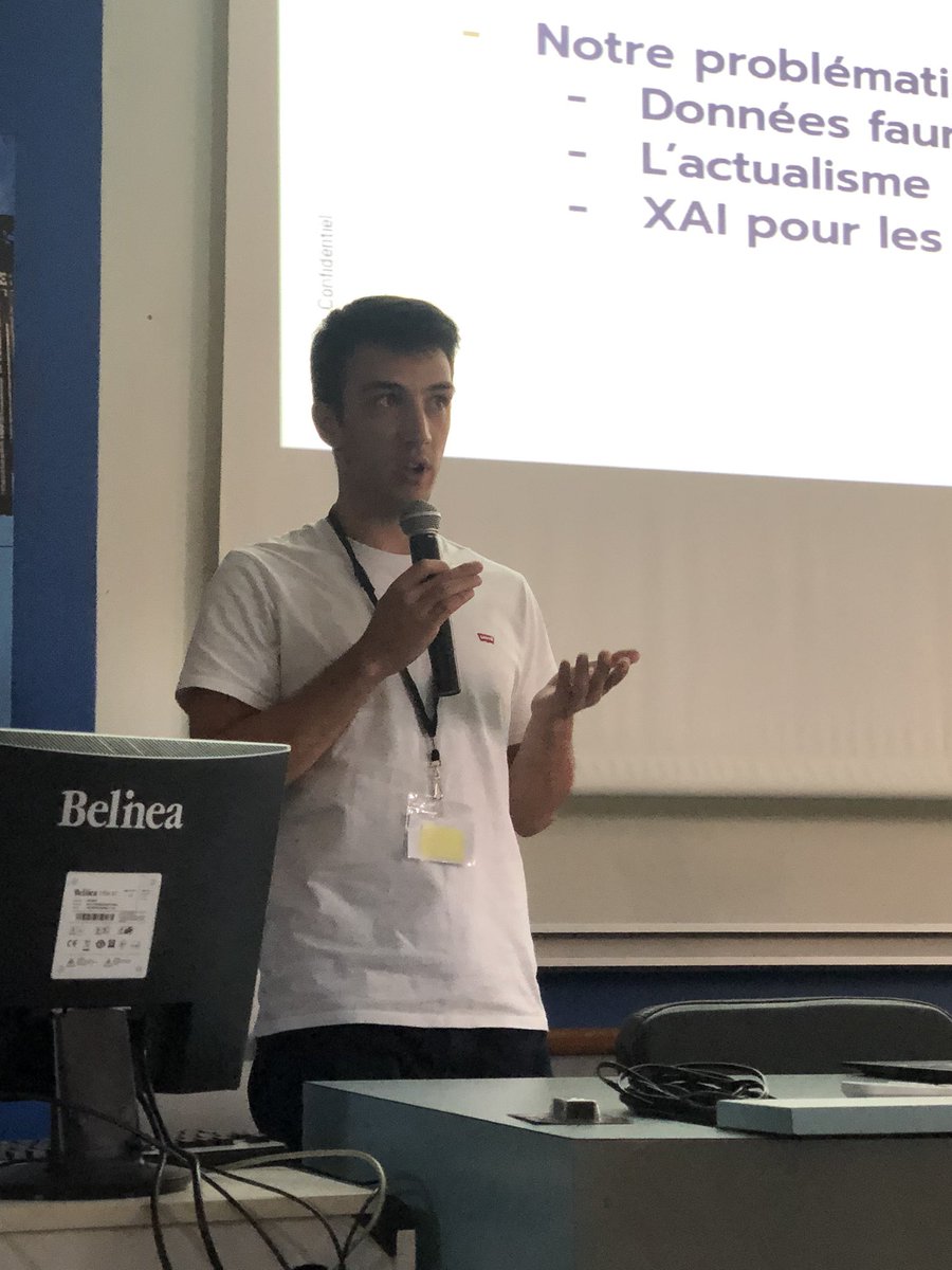 #APIA2022 <a href="/BastienZimmerm5/">Bastien Zimmermann</a> présente les apports de l’explicabilité à la reconstruction des paleoenvironnements en donnant des clés de compréhension aux archéologues pour remettre en cause leurs hypothèses #PFIA2022 @AFIA_info <a href="/craft_ai/">Craft AI</a> #IA