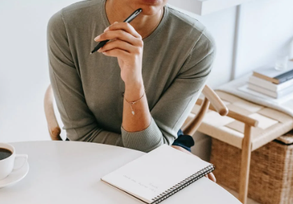 Don't stress it! At DHD, we can provide you with a turnkey service that takes the stress out of installing new or replacing old equipment, from concept through to final installation. dhdcooling.co.uk