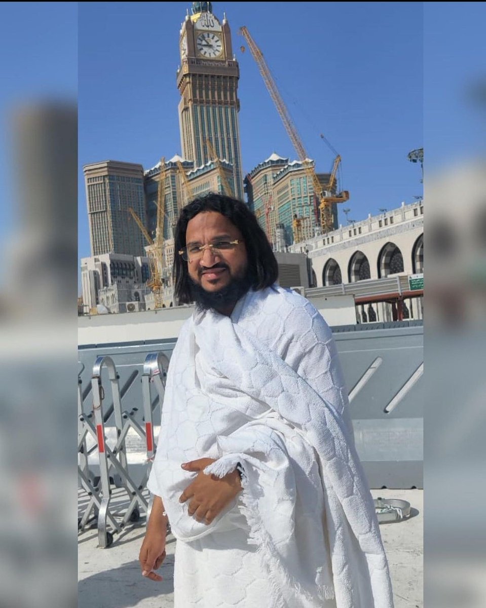 _salmanazhari's tweet photo. Alhamdulillah Shaykh has safely reached Makkah al-Mukarramah. Jumma Mubarak ❤️

#muftisalmanazhari #Hajj2022 #Hajj #makkah #prophetmuhammad #JummahMubarak https://t.co/LiphL9wsGR