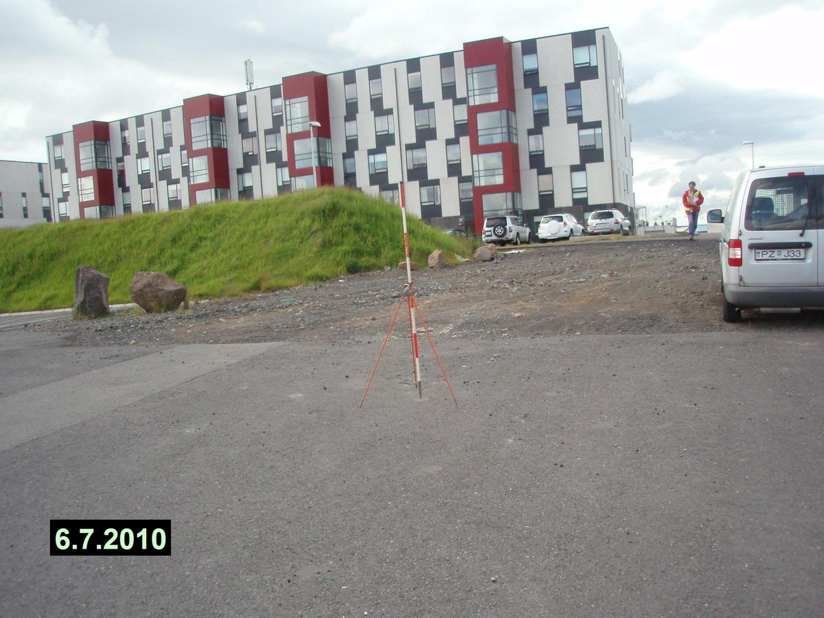 slembimerki tweet picture