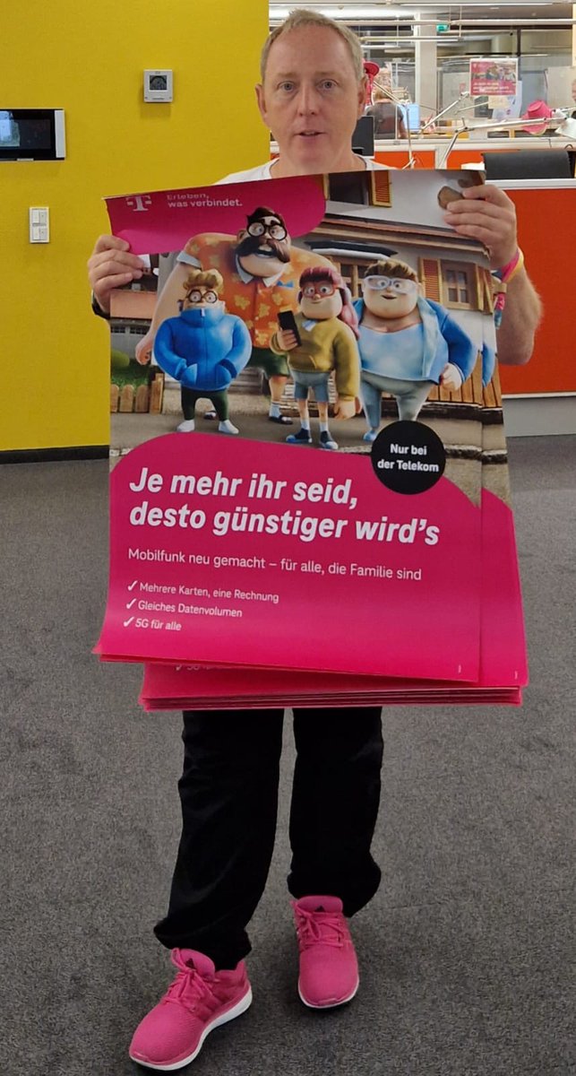 MichaelReddig1's tweet photo. Ab heute super günstigen Preise bei #Telekom #Mobilfunk für Familie und Communitys. Unser Telekom-Team #Erfurt ist #dabei &amp; freut sich auf unsere Kunden. #ReadyForPlus #wewontstop #teammagenta #salesundservice #loveMagenta #werkstolz https://t.co/6xfb1ELVfR
