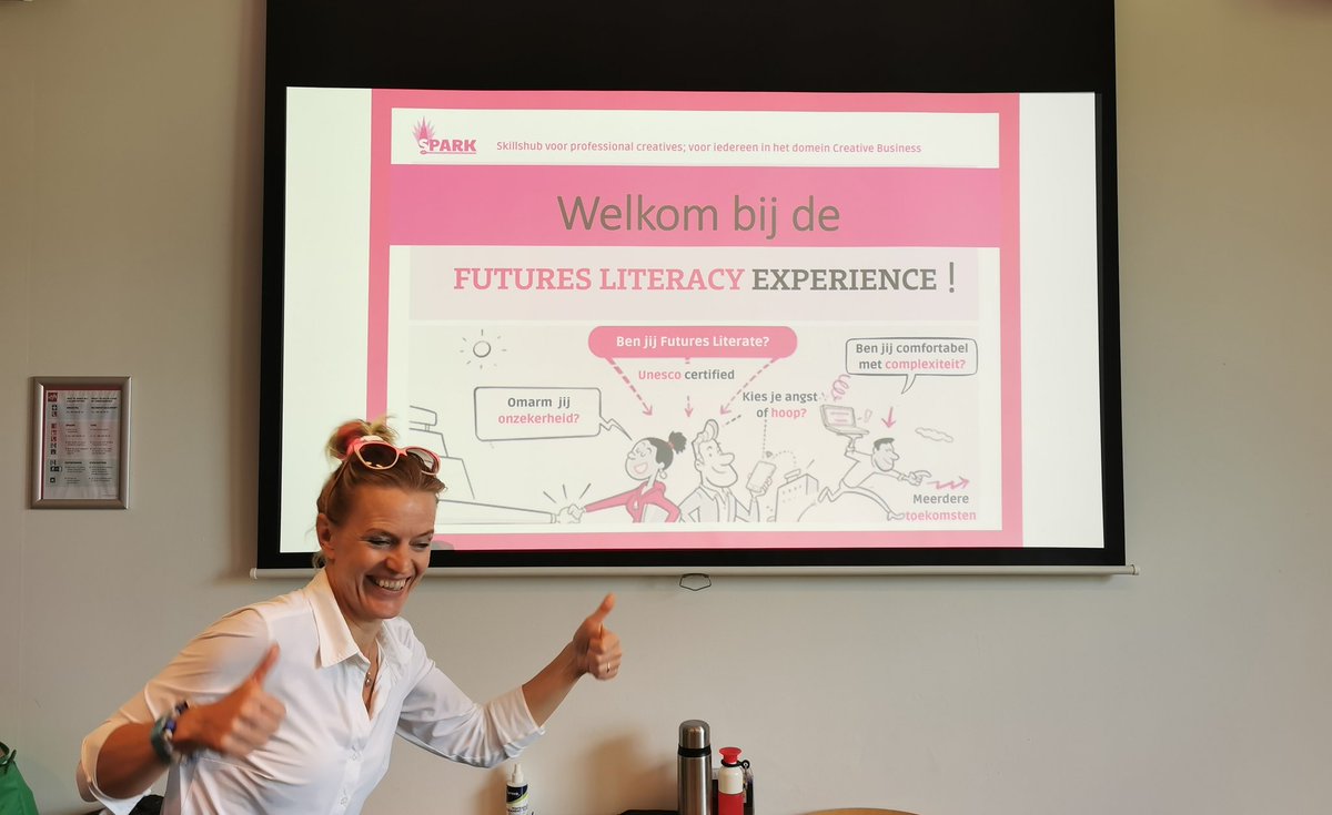 pieke hoekstra (@piekeh) on Twitter photo Wat was het weer leuk om bij @Inholland een Futures Literacy Lab te geven met <a href="/loesdamhof/">Loes Damhof</a> <a href="/FuturesNL/">Futures Literacy NL</a>! De toekomst van de leeromgeving, deelnemers zijn daarover nog lang niet uitgepraat 😀 Wat was het weer leuk om bij @Inholland een Futures Literacy Lab te geven met <a href="/loesdamhof/">Loes Damhof</a> <a href="/FuturesNL/">Futures Literacy NL</a>! De toekomst van de leeromgeving, deelnemers zijn daarover nog lang niet uitgepraat 😀