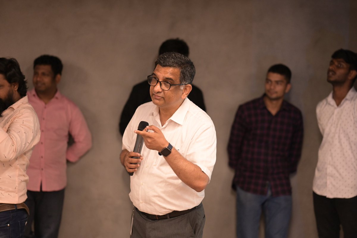 VedanthNath's tweet photo. A Big Thank you to the main man in our #InnovationEcosystem @THubHyd 

MSR Sir, CEO of #THub @SriniRa16502535 for being the opening speaker at @NexteenOrg's launch

From making startups, #GenZ in  Emerging Tech, sir was the inaugural speaker at our launch https://t.co/ifRpK8SZJS