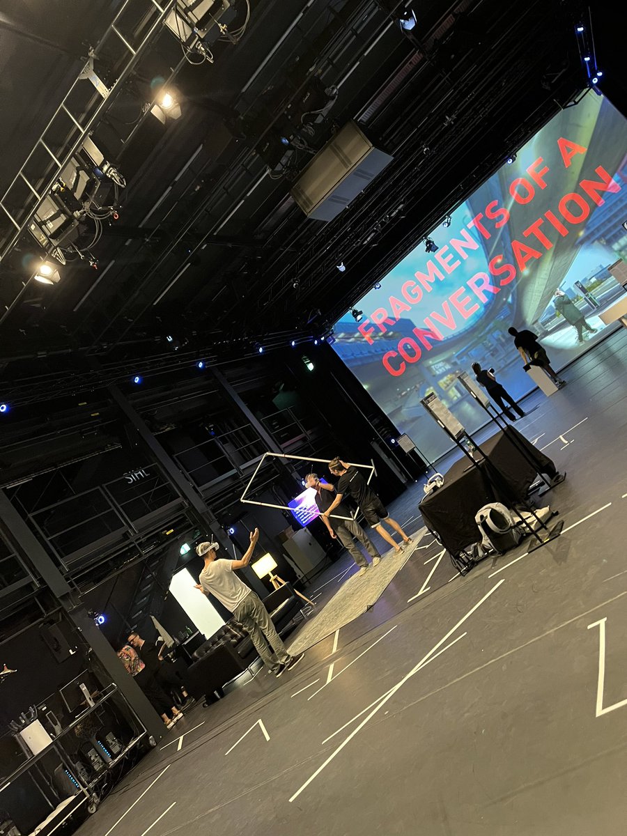 Yesterday‘s Lab Insights of the Immersive Art Space were impressive again. And welcome, Prof. Chris Salter #zhdk !