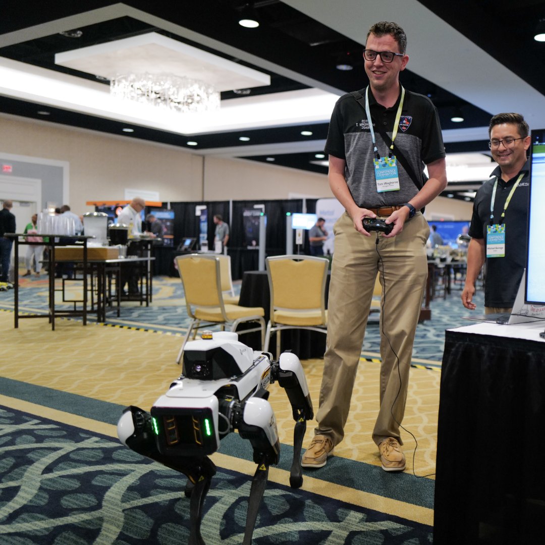 asylonrobotics's tweet image. 𝐍𝐨𝐭𝐡𝐢𝐧𝐠 𝐛𝐞𝐚𝐭𝐬 𝐢𝐧-𝐩𝐞𝐫𝐬𝐨𝐧! 𝐀𝐧𝐝 𝐰𝐞’𝐫𝐞 𝐡𝐚𝐯𝐢𝐧𝐠 𝐟𝐮𝐧!
We had a great week at the NCS4 Annual Conference meeting with top stadium security professionals!
#NCS4 #roboticsecurity #securityrobotics #dronedog #security #eventsecurity #gamechangers