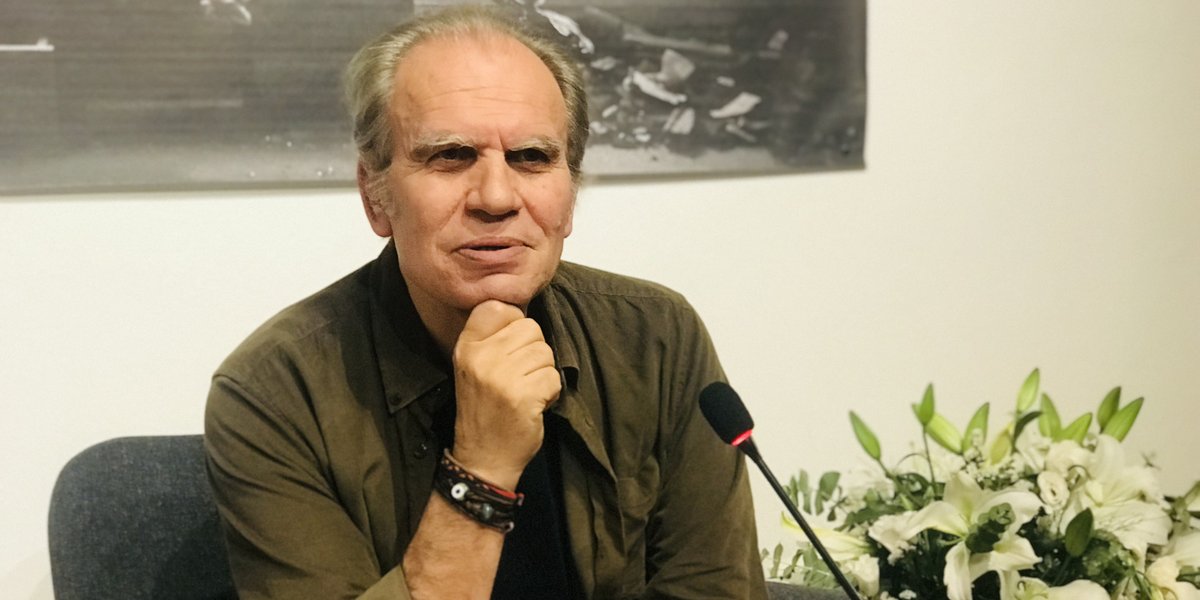 Mehmet Beydemir "Editör ne iş yapar?" sorusundan hareketle,  Selahattin Özpalabıyıklar'ın İtalik Benim kitabı üzerine bir yazı kaleme aldı: "Bu Kitapları Kimler Yapıyor?"

bit.ly/3uh3dQM

@mehmetbeydemir <a href="/noordinator/">Selahattin Özpalabıyıklar</a> <a href="/EverestKitap/">Everest Yayınları</a>