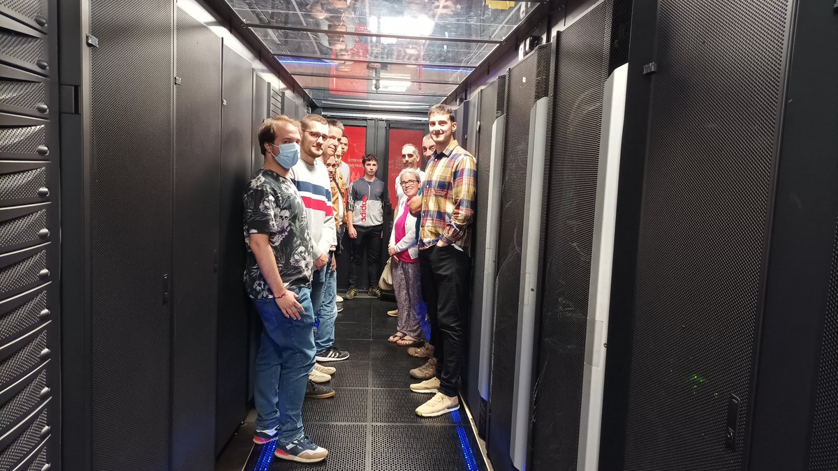 NASERTIC's tweet photo. #NASERTIC ha recibido hoy la segunda y última visita al Clúster de Supercomputación Urederra y el Centro de Secuenciación Masiva con motivo de la Semana de la Administración Abierta 2022
#SAA2022 #CPD #csm https://t.co/YWbVA14AU0