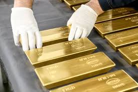 wolff_ernst's tweet photo. Der #Rückgang des #Goldpreises liegt daran, dass diverse #Investoren ihre #Verluste an den #Aktienmärkten durch #Goldverkäufe kompensieren müssen. #Gold ist & bleibt die sicherste #Anlage zur #Vermögensabsicherung.
#gold #aktien #finanzen #geld #inflation #inflation2022 #silber https://t.co/vttEpgRVju