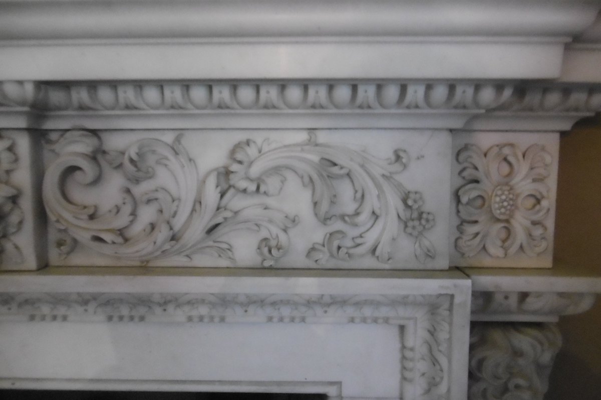 #WimpoleHall #Cambridgeshire #fireplace in the #gallery possibly by #PeterScheemakers wooden overmantel attrib #SefferinAlken