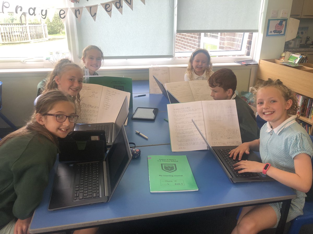 abarnardDSM's tweet photo. @hcccroskery The children used the #chromebooks this afternoon to edit and improve their Big Writes using #GoogleClassroom. They used a mixture of written feedback in books and @Showbie to help 🤩!! https://t.co/XIfCzuw7lM