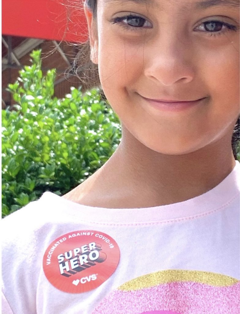 If our 3yo and 6yo can do it, so can you!  Get vaccinated; get boosted; and smile!  
#kidsmatter #COVID #mrna #vaccineswork #publichealth <a href="/moderna_tx/">Moderna</a> proud!!
