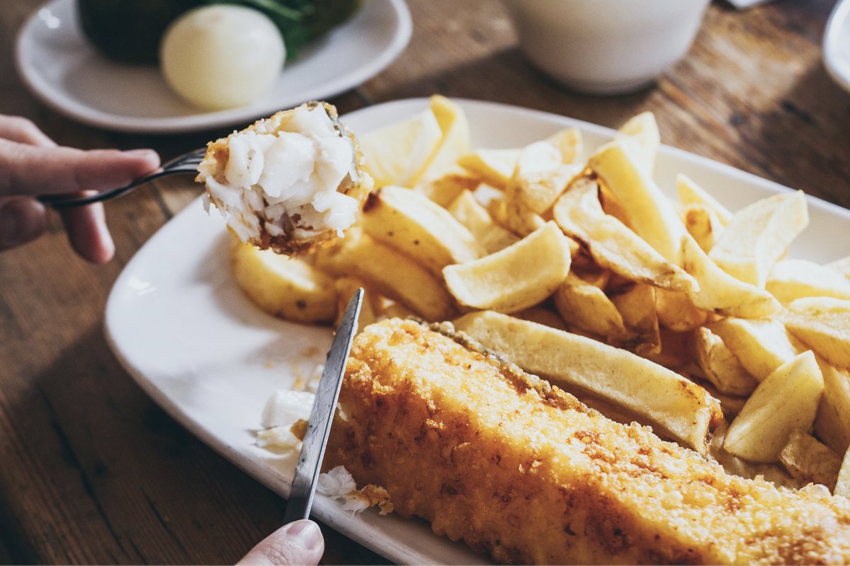 sutton_and_sons's tweet photo. Perfect doesn’t exi-
#fishandchips #chippychat #takeaway #eatlocal #whatsforlunch https://t.co/yhOPlf4QZt