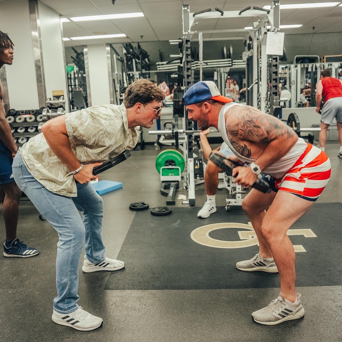 BenPostma3_'s tweet image. July 4th lift, and what’s more American than top gun? @Miles_Teller