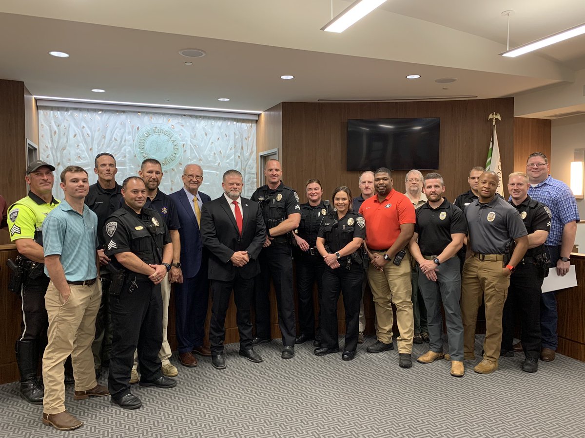 The City of Ridgeland and the Ridgeland Police Department are pleased to recognize Brian Myers as our new Chief of Police!  Chief Myers was proudly sworn in by Mayor Gene McGee this morning, and his appointment takes effect immediately.  Congratulations, Chief Myers!