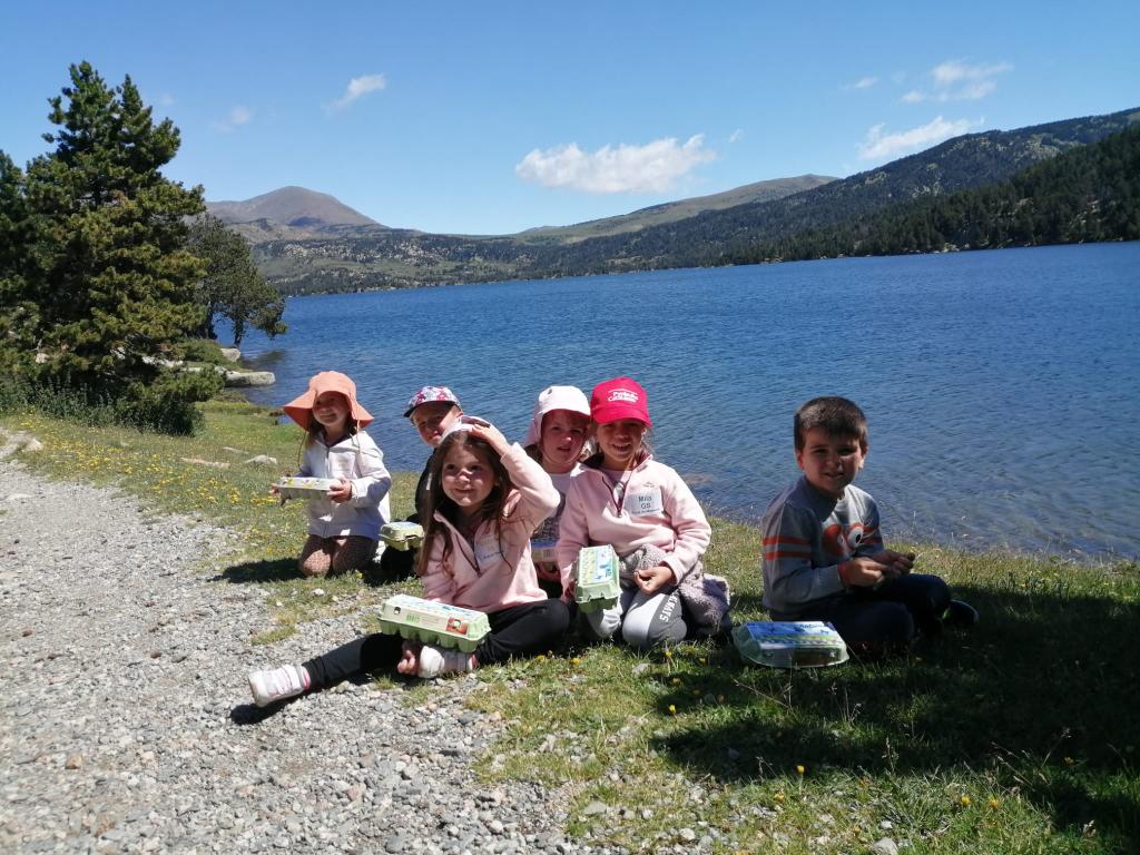 MaterCapcirGar's tweet photo. Déjà le 5ème jour de cette 1ère #ClasseTransformée avec #Théza
Pour ce dernier jour: sortie et découverte du milieu montagnard au #LacDesBouillouses #EcoleDehors
@dsden66 @sicard_suzanne @fcaillis https://t.co/9RjPCexDxk