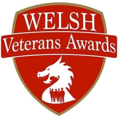 Huge Congratulations to Dan Stanley winner of the Inspiration of the year award at the Welsh #VeteransAwards. Dan was presented his certificate by Sarah Jenkins of @PorterBridgend 

During the evening Dan also received a Silver for the Organisation he runs Better Men UK! 👏👏⚔️