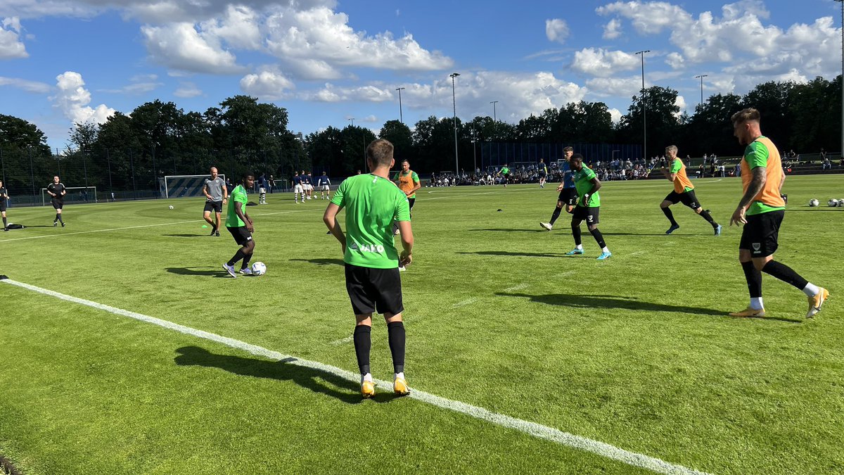 Preussen06's tweet image. #Adlerträger at work… ⚫️⚪️💚🦅 #scp06 #MSVSCP
