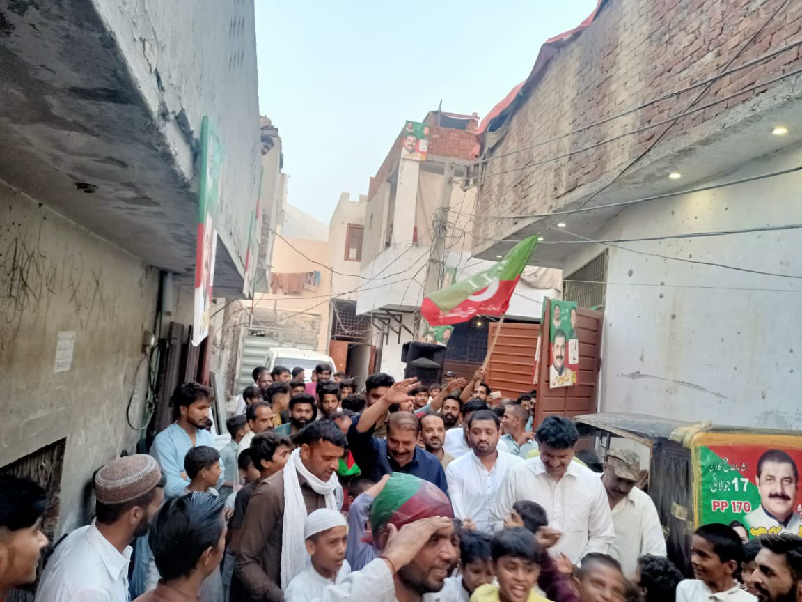 M_Zaheer_PP170's tweet photo. Malik Zaheer Abbas Khokhar, #PTI candidate for #PP170, #Lahore and MPA Malik Nadeem Bara campaigning in #Bagrian . 

The enthusiasm is worth watching! Everyone stands with Imran Khan Na rejects Lota Siasat! https://t.co/lTzbdm0YoG