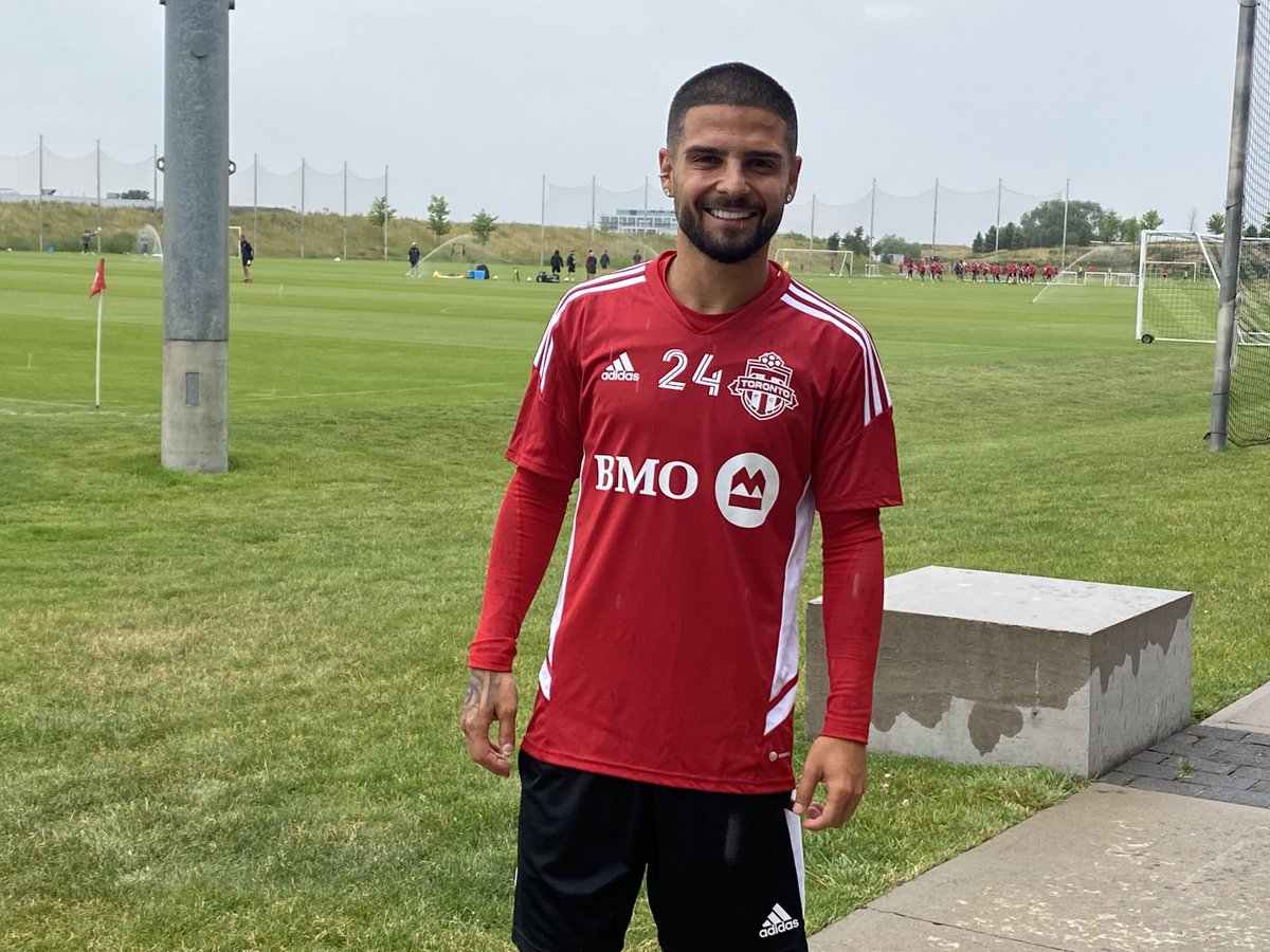 NeilMDavidson's tweet photo. Lorenzo Insigne in Toronto FC colours. #TFCLive https://t.co/j7h7PNlC2v