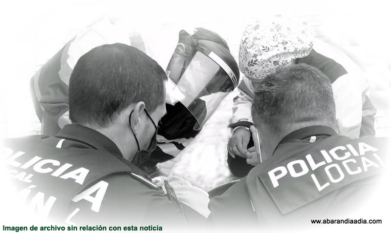 🚔 🚑 Policía Local y Sanitarios del SUAP de Abarán logran salvar la vida a una mujer que se encontraba en parada cardiorrespiratoria y sufría una importante pérdida de sangre #Abarán #Cieza #Blanca #Abarandiaadia

👉Para leer la información completa: abarandiaadia.com