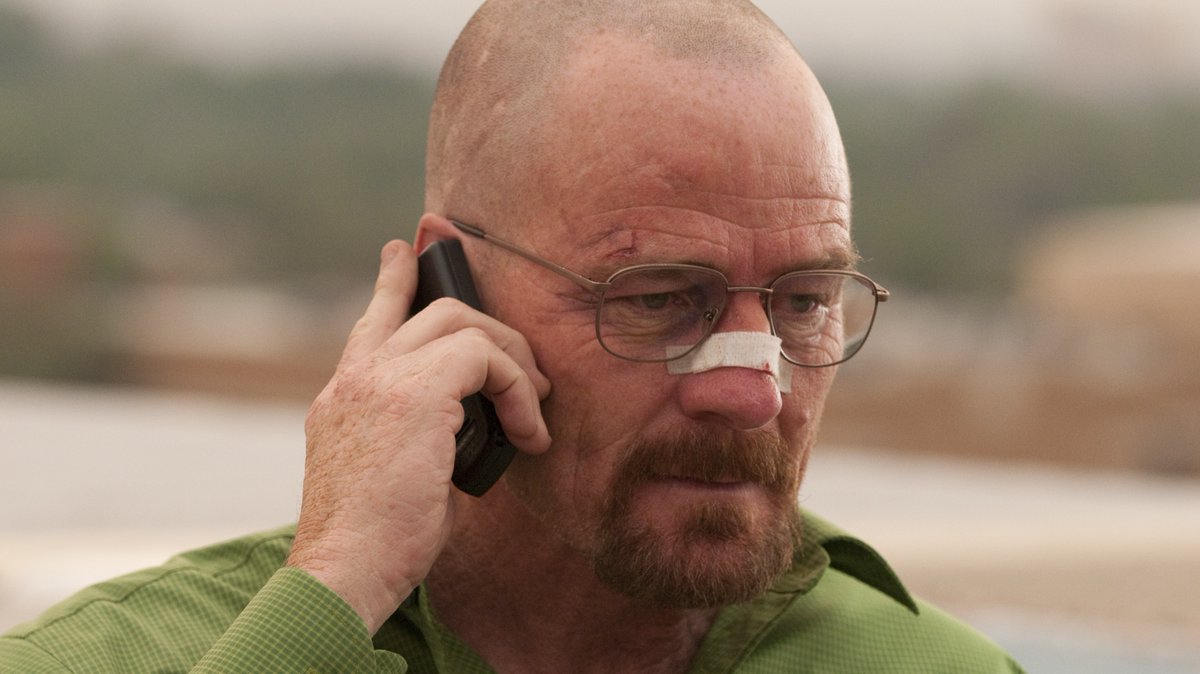 ladbible's tweet photo. Has Better Call Saul overtaken Breaking Bad in terms of quality? https://t.co/vyxoDl69KX