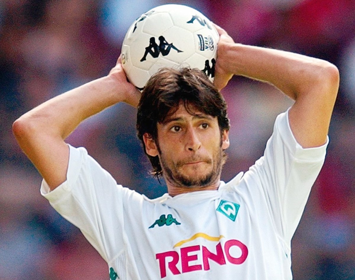 RetroSVW's tweet photo. Ümit Davala #Werder 2003/04 https://t.co/dfY57za5V2