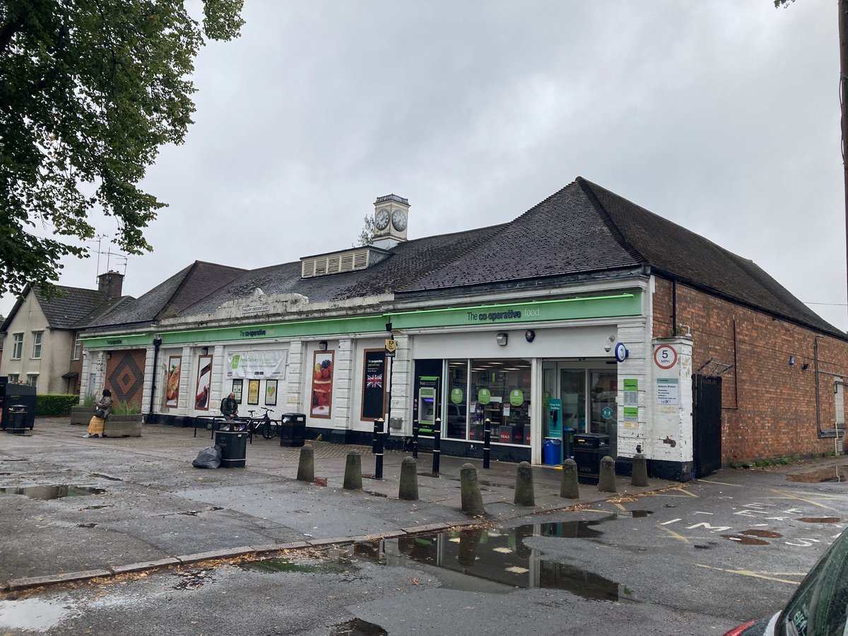 KennyKeys11's tweet photo. What a transformation at Hallam Cres Coop, photos are just a taster of the changes, why not go along and see for yourself. @mycoopfood I’m sure @CJWright_85 will agree https://t.co/VK5kvQ0GSw