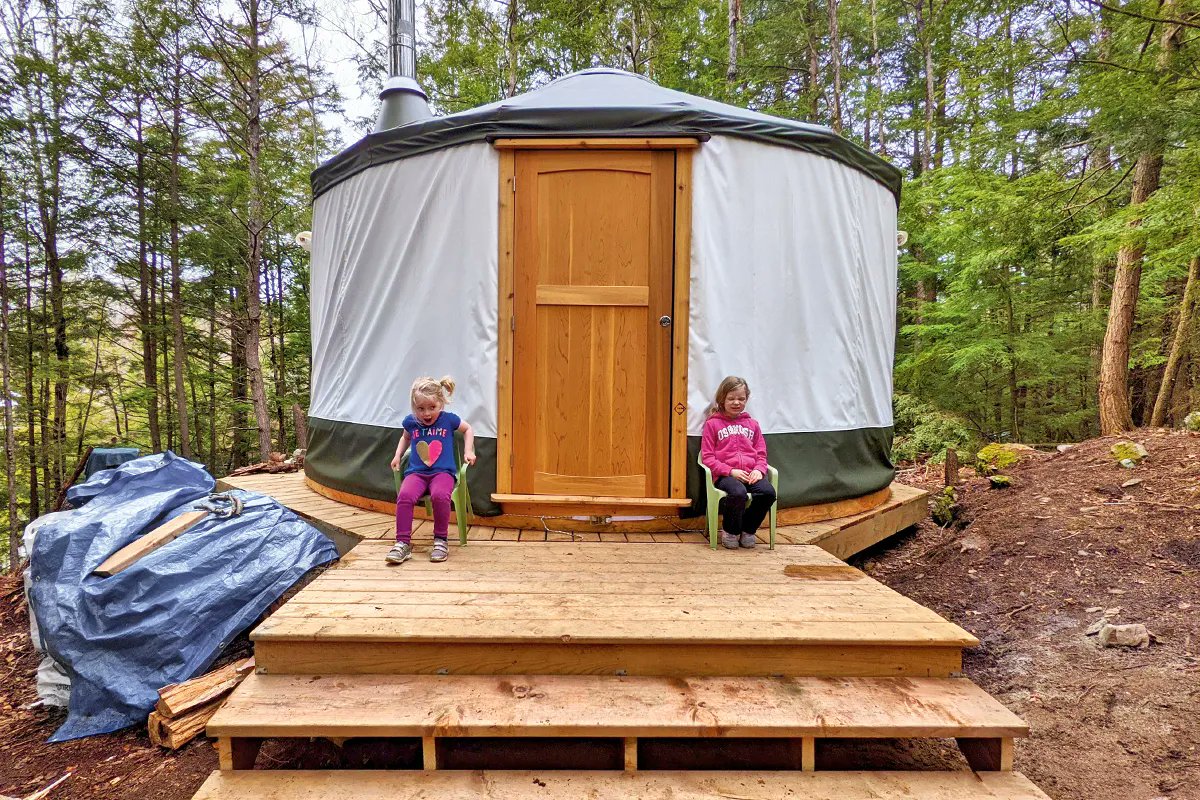 cottagelife's tweet photo. Buy the Way: This family saved money by buying land and building a yurt
https://t.co/mz4kAII9R3
#CottageLife #BuyTheWay #Yurt #BuyingLand #BuildingProjects https://t.co/44apAvUdL2