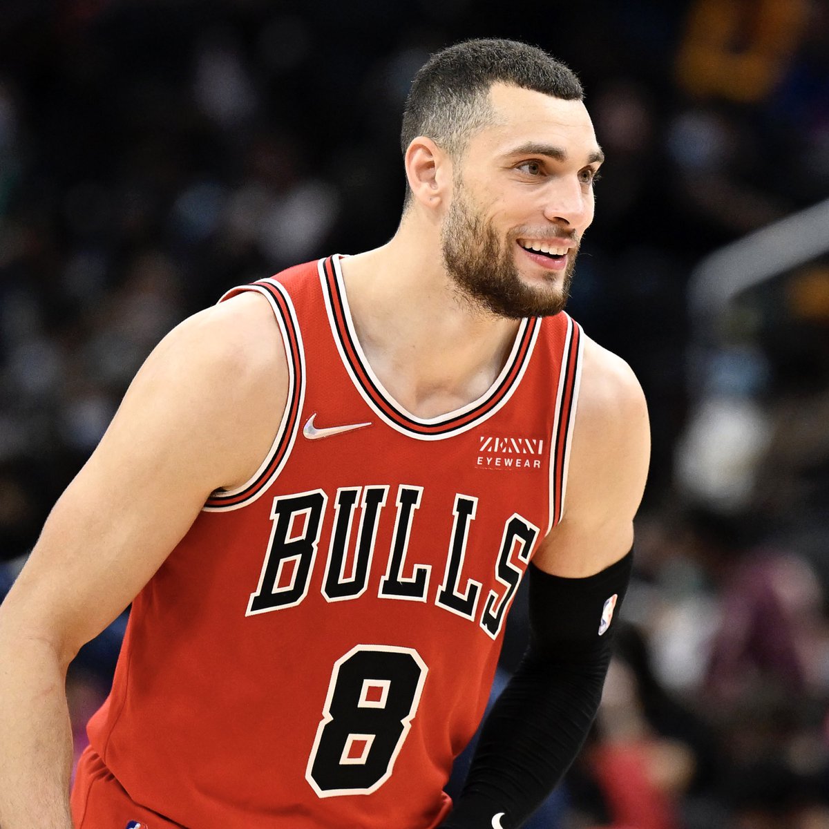 Zach LaVine has agreed to a five-year, $215.2 million maximum contract to return to the Chicago Bulls 🔥💰 

#zachlavine #freeagency #chicagobulls