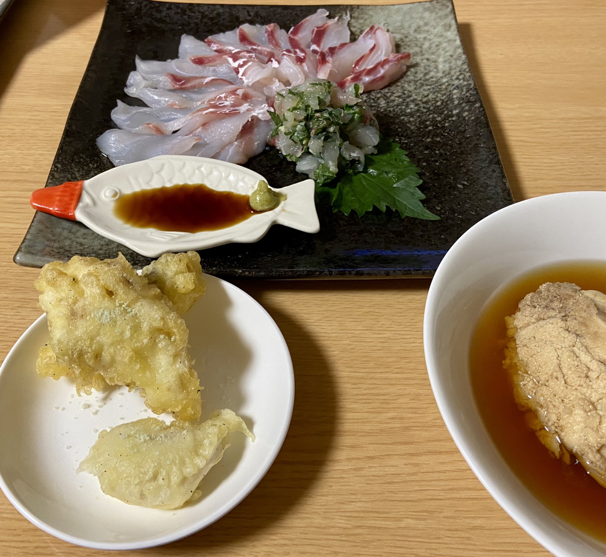 ゆっちゃんの釣り ちゃん 鯛づくしランキング 1位白子の天ぷら 2位鯛のたたき 3位鯛の刺身 4位鯛の天ぷら 5位たまごの煮付け T Co Xpwrhwo4ky Twitter