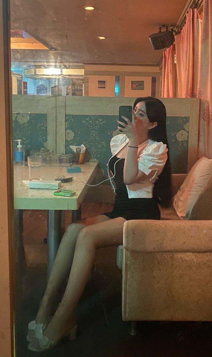 달봉이는 심심해 

#트랜스젠더 #트젠 #코르셋 #코삼 #시디 #시디바 #맘눌뎀 #주대문의 #주대 #주대문의주세요 #cd #tg #mtf