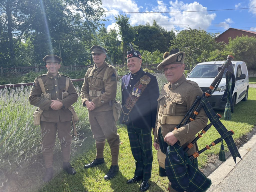 YaelMenache's tweet photo. Il y a 106 ans, 19240 officiers et soldats britanniques tombent pour la seule journée du 1er juillet. 
Hommage éternel. #batailledelasomme #contalmaison https://t.co/0KxYhy1YVh