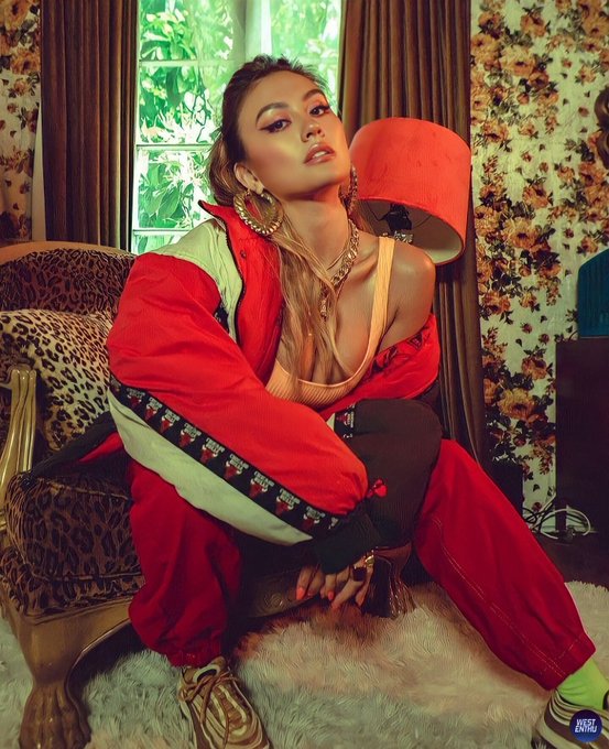 Wst Happy 36th birthday queen A, AGNEZ MO  