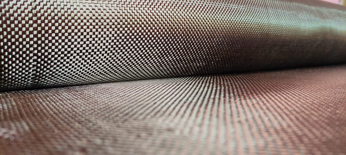 Carbon fabrics Plain Weave 200GSM. 
Order Link : frpmart.in/.../carbon-fab…