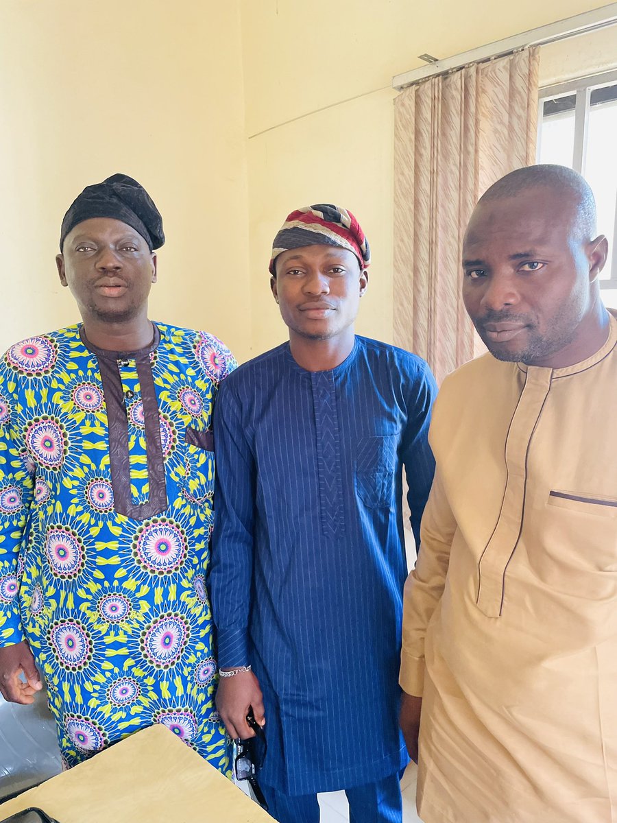 Earlier today with Kwara state @Official_LPN <a href="/NgLabour/">LabourPartyNG</a> party chairman and secretary!!

<a href="/FS_Yusuf_/">FS Yusuf</a>