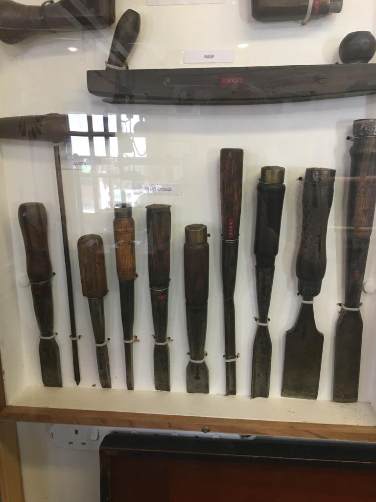 landsmith_sarah's tweet photo. My grandpa died 40 years ago, he was a steeplejack, jig & tool maker, plumber, engineer (designed plumbing for #RoyalFestivalHall) & repaired zinc roof during WW2 @NHM_London
Some of his tools he made & used are displayed @amberley_museum
#lostcrafts #lostskills #lovedahlias https://t.co/12ZJVkb1Gn
