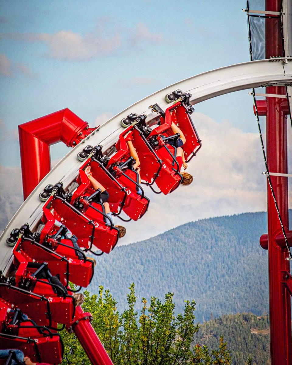RPRides's tweet photo. What’s your favorite type of inversion?
·
·
🎢 Stunt Pilot ✨🛩
📌 Silverwood Theme Park
·
·
Picture by: @thrillingmoment
·
#RPRides #StuntPilot #SilverwoodThemePark #Raptor #Singlerailcoaster #RockyMountainConstruction #RMC #RMCit #RollerCoaster #Coaster #ThemePark #ibox https://t.co/SIDIZzk3rN