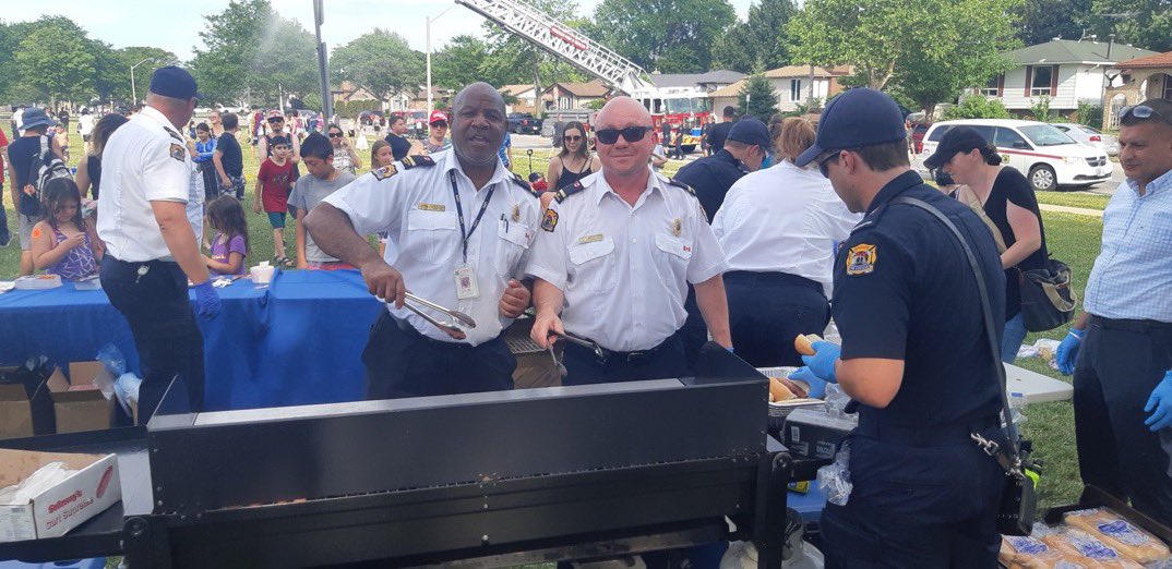 Windsor Firefighters 🇨🇦 tweet media