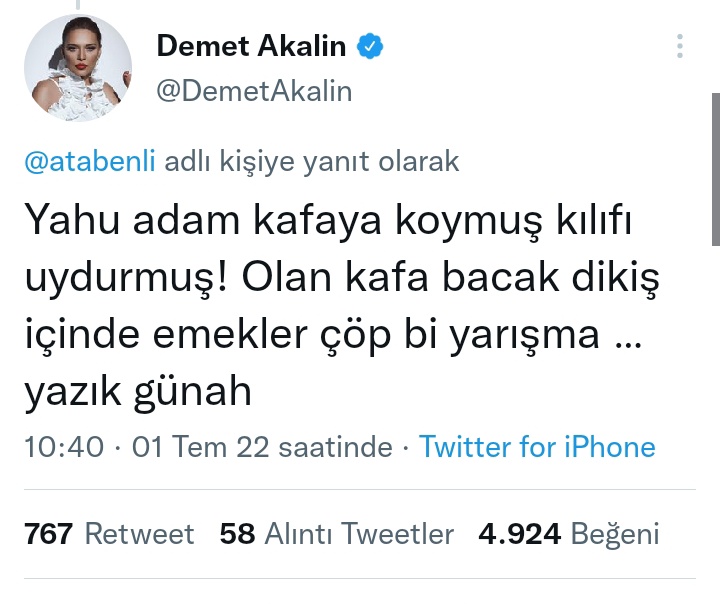 Bu senenin özetini Demet akalın paylasmış 

RezilSezona RezilŞampiyon